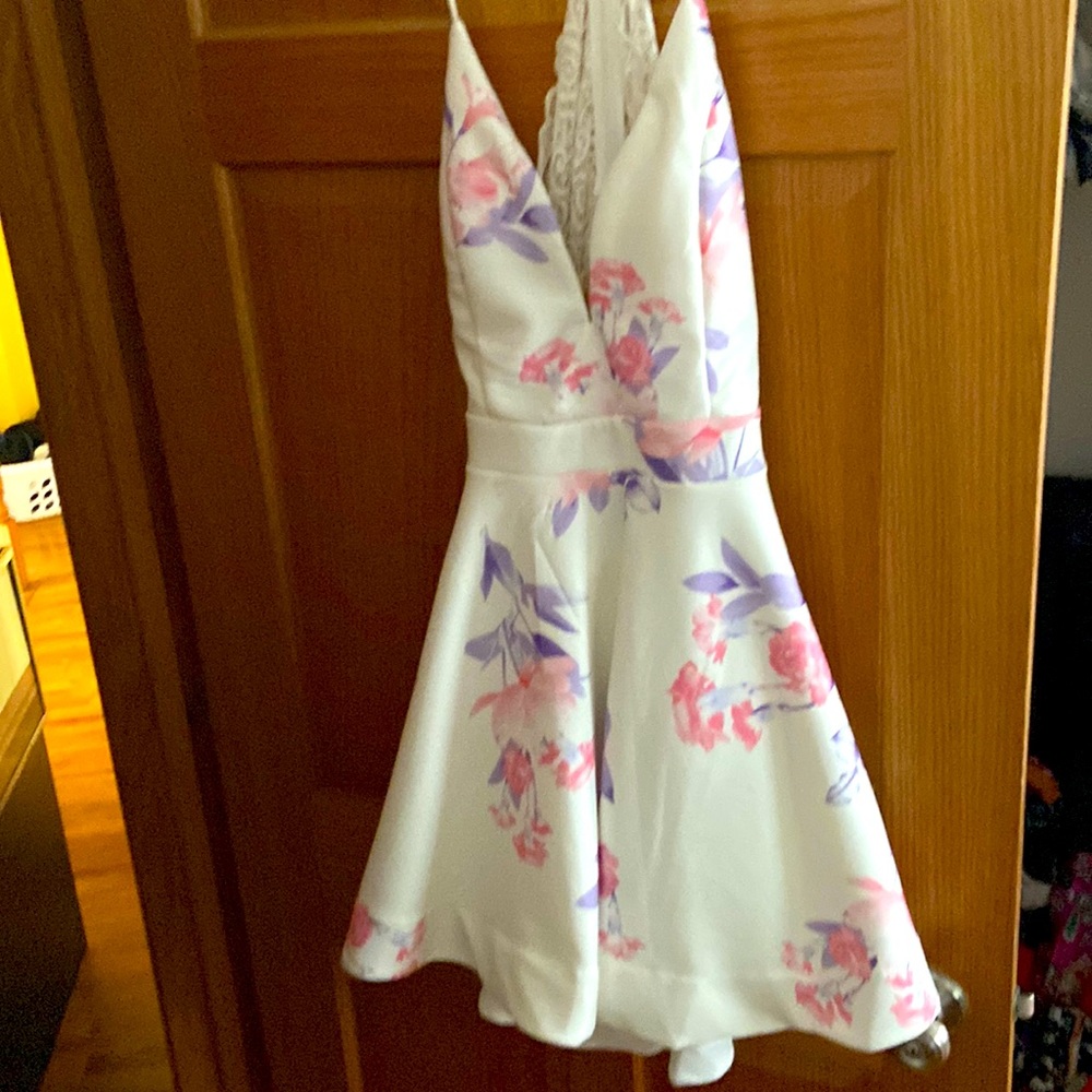 Trac adorable junior dress